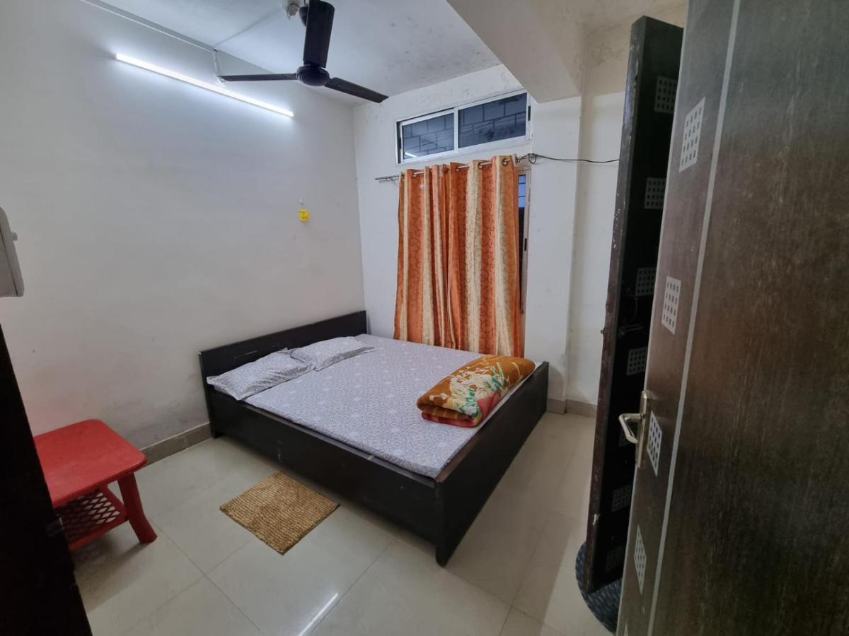 The Economy Guesthouse Dibrugarh Exterior photo